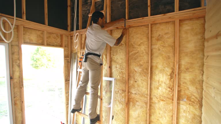 Types of Insulation We Offer in Levittown, NY